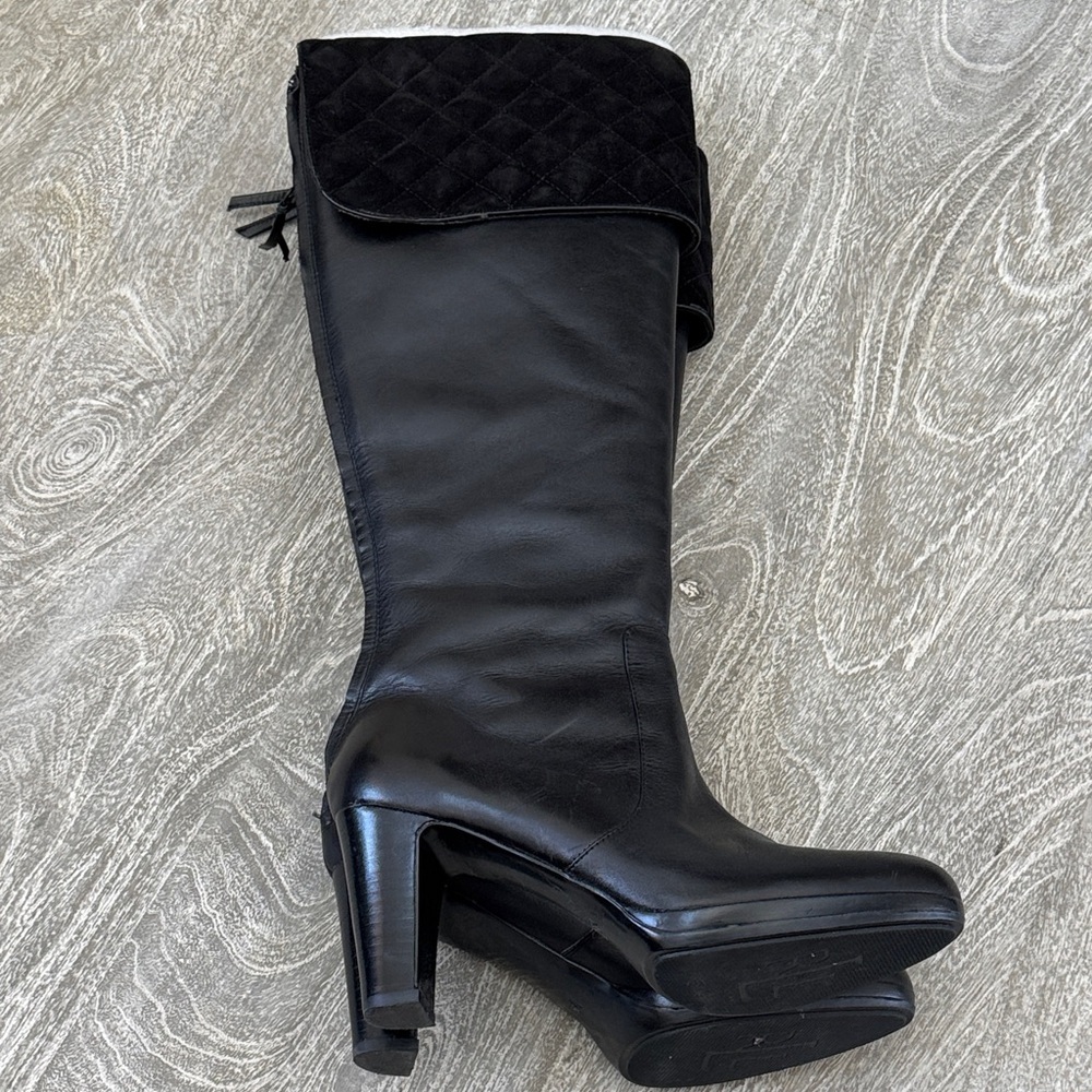 Ralph Lauren Black Leather Quilted Heeled Boots - Picture 7 of 9